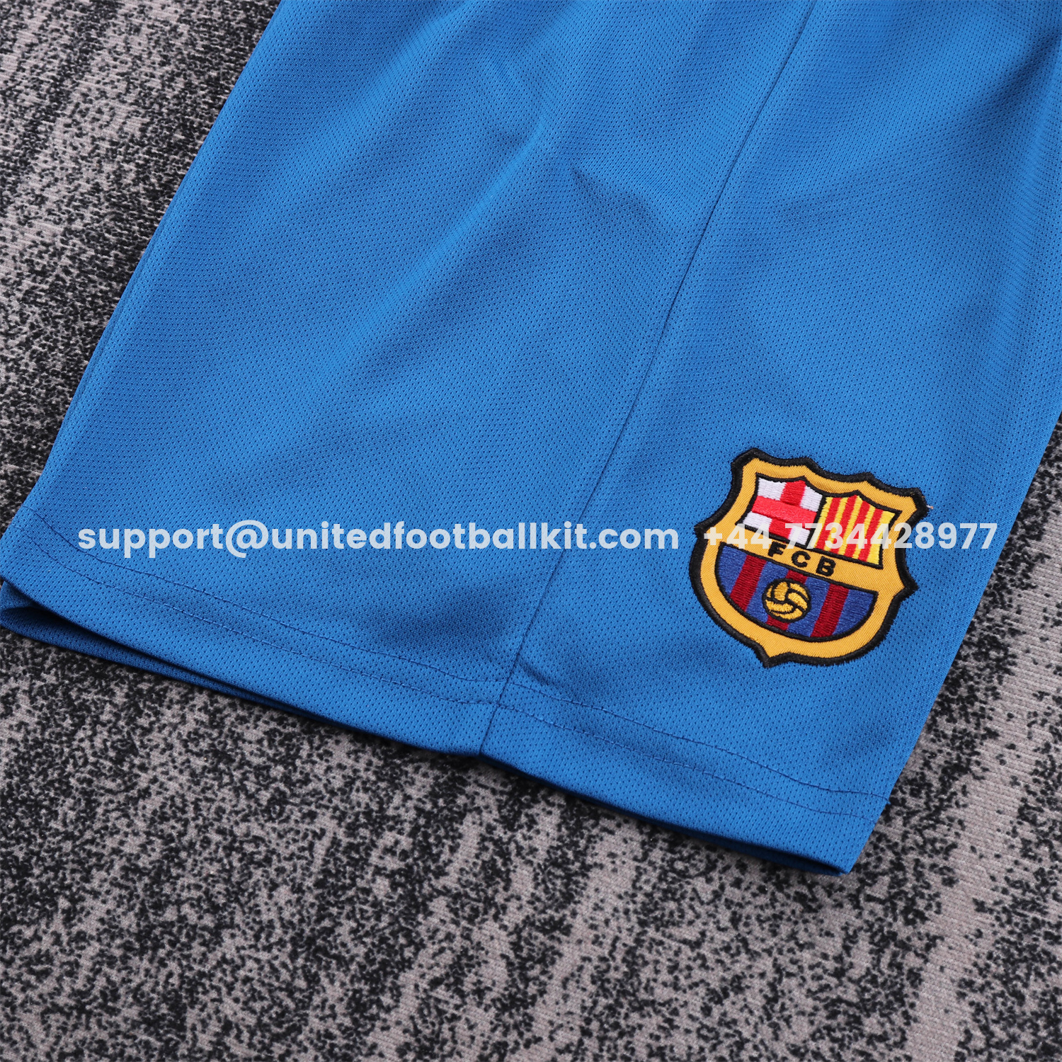 Unitedfootballkit.com | Retro Barcelona 2004-05 Home Kids Kit -Customize Name, Number and Patch | Worldwide Shipping