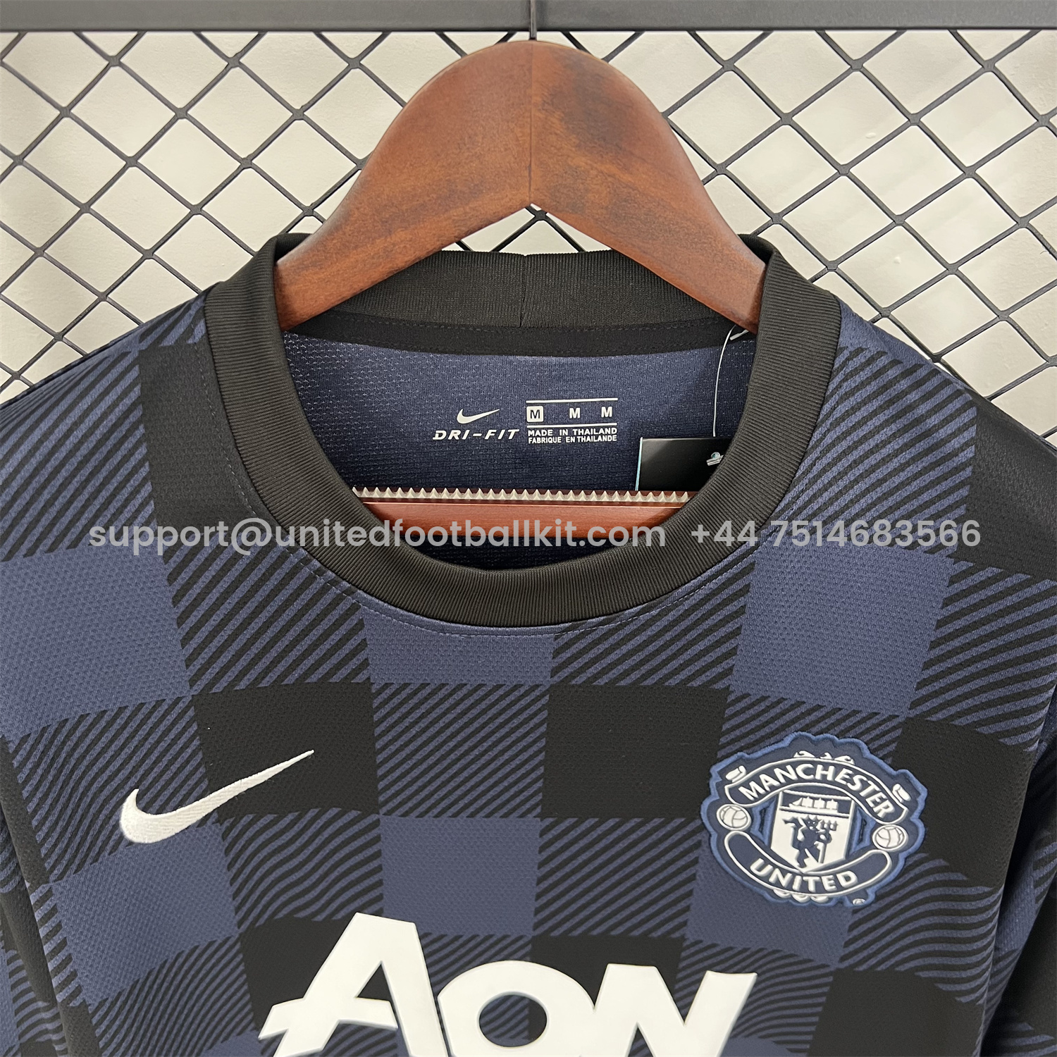 Unitedfootballkit.com | Retro Manchester United 13-14 Away Long Sleeves Jersey -Customize Name, Number and Patch | Worldwide Shipping