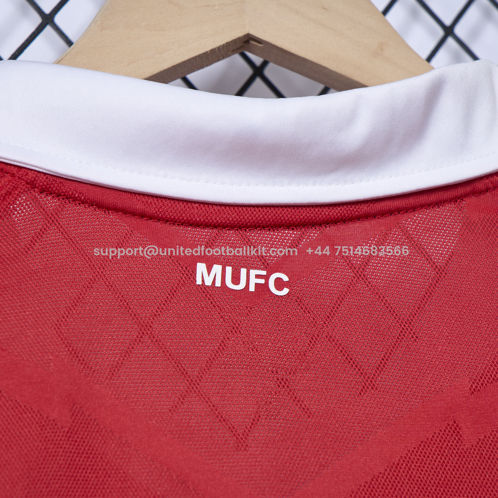 Unitedfootballkit.com | Retro Manchester United 10-11 Home Stadium Jersey -Customize Name, Number and Patch | Worldwide Shipping