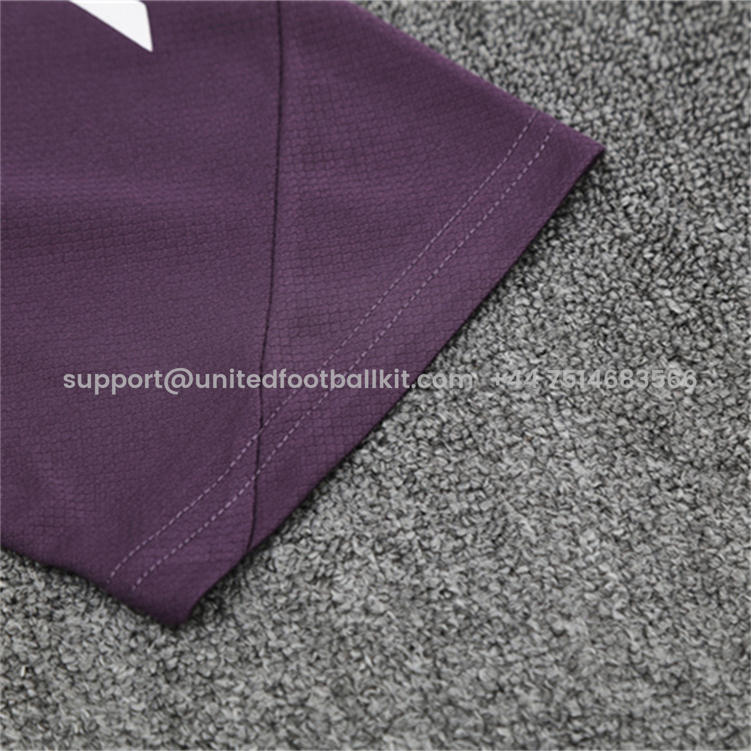 Unitedfootballkit.com | Manchester United 25-26 Short-Sleeve Training Set - Purple Top & Black shorts -Customize Name, Number and Patch | Worldwide Shipping