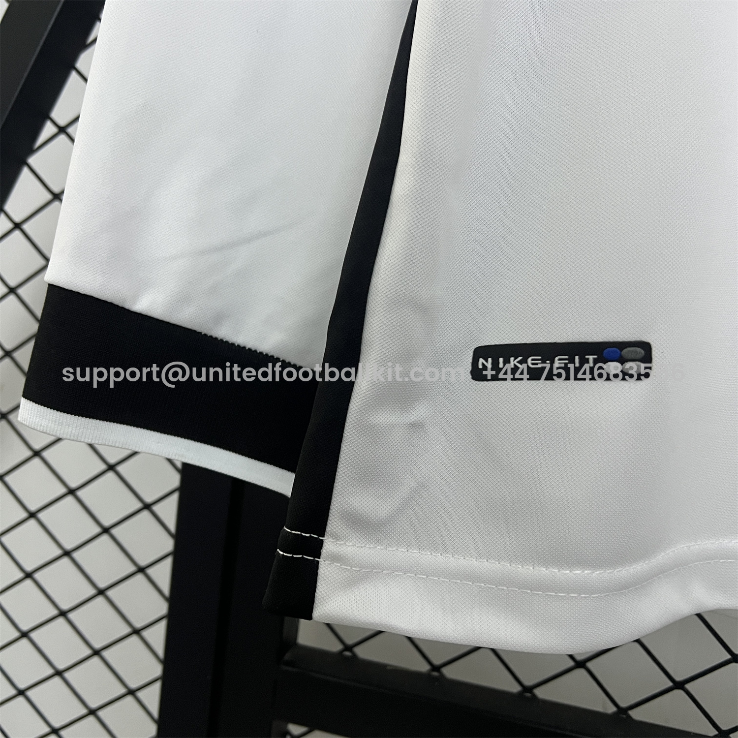 Unitedfootballkit.com | Retro Colo Colo 1998-99 Home Long Sleeves Jersey -Customize Name, Number and Patch | Worldwide Shipping