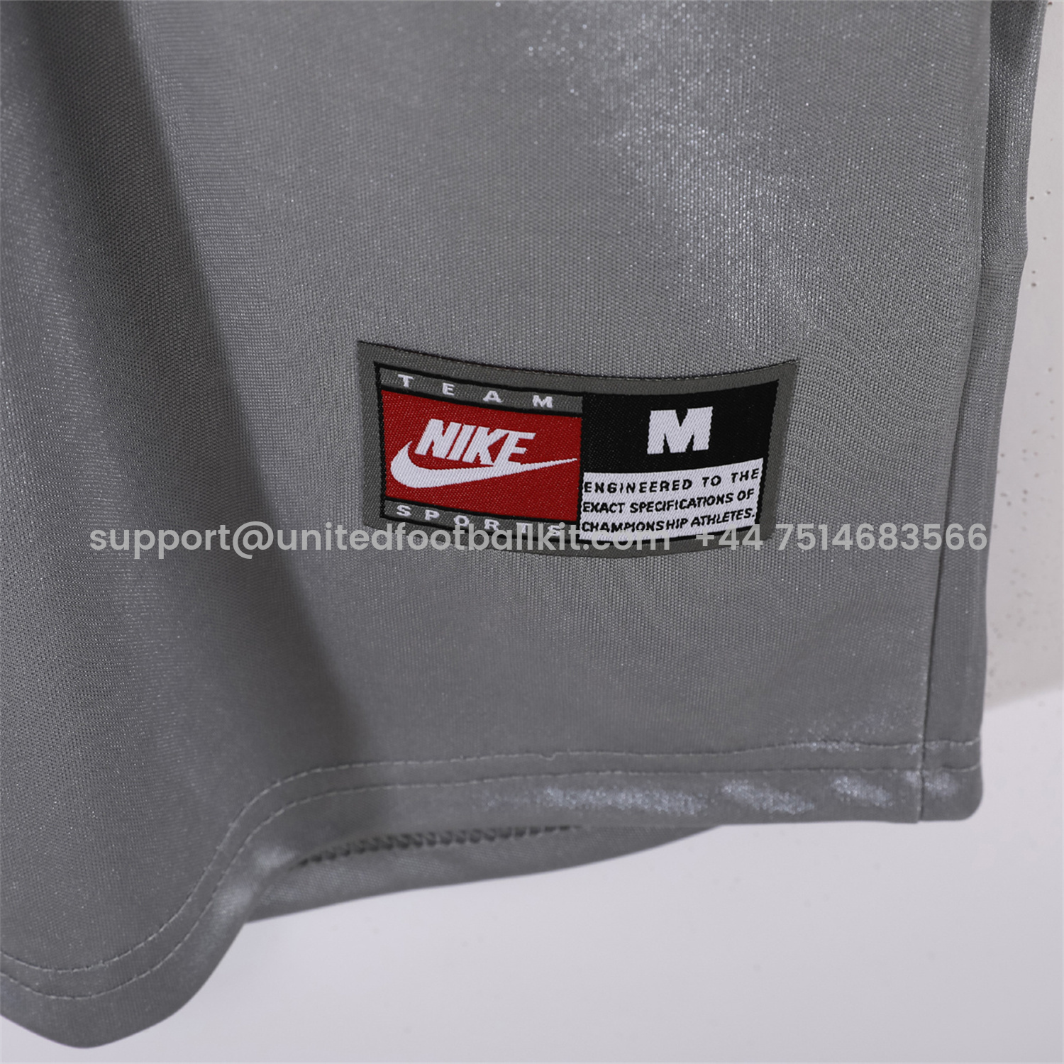 Unitedfootballkit.com | Retro Paris Saint-Germain PSG 2000-01 Away Jersey -Customize Name, Number and Patch | Worldwide Shipping