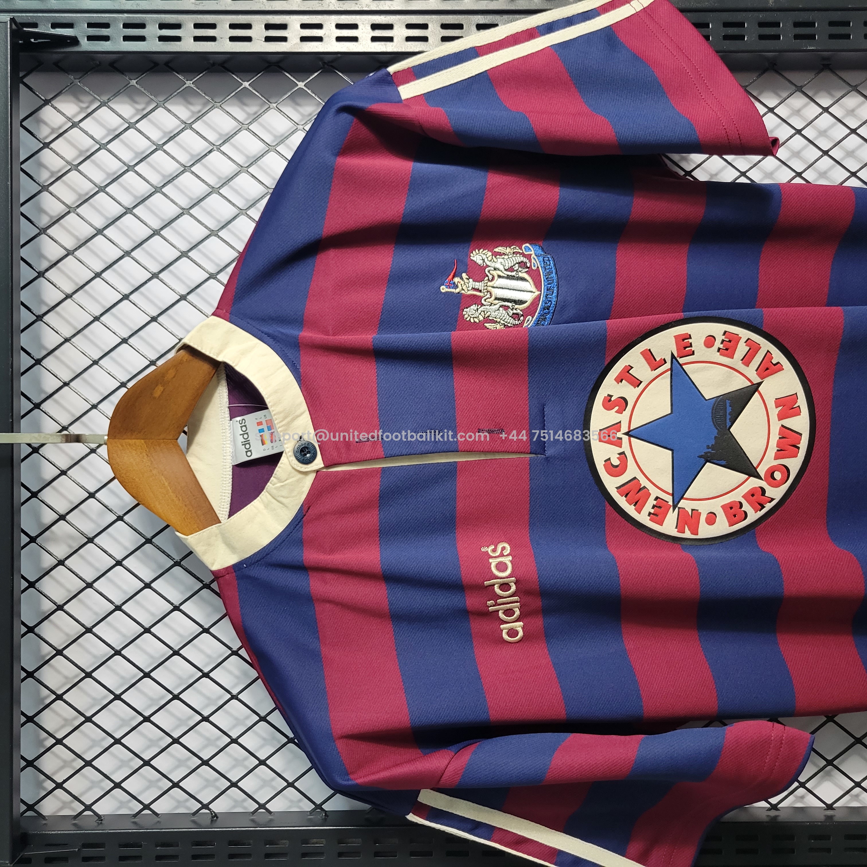 Unitedfootballkit.com | Retro Newcastle United 1995-96 Away Stadium Jersey -Customize Name, Number and Patch | Worldwide Shipping