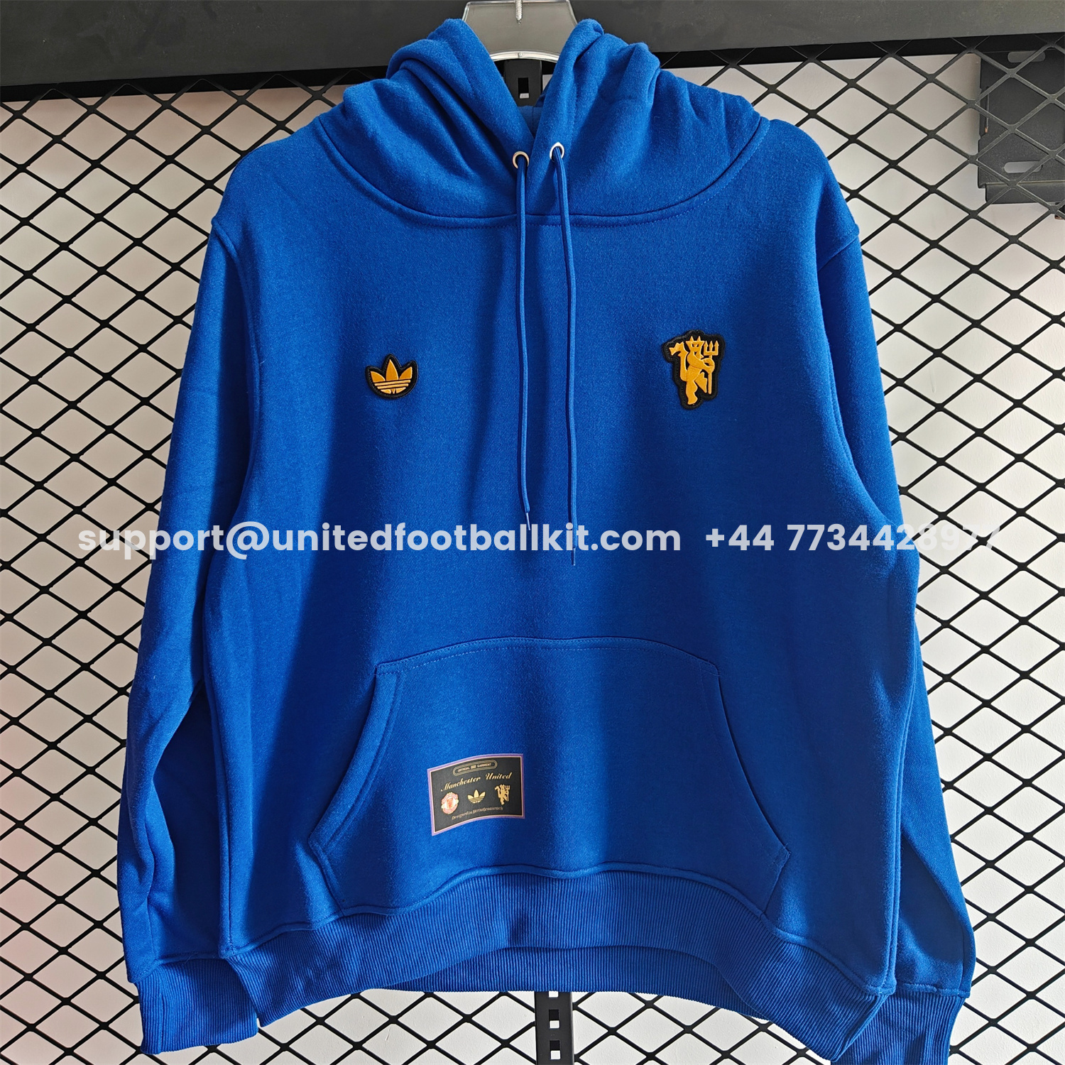 Unitedfootballkit.com | Manchester United 25-26 Originals Terrace Icon Unisex Pullover Hoodie with Yellow Logo -Customize Name, Number and Patch | Worldwide Shipping