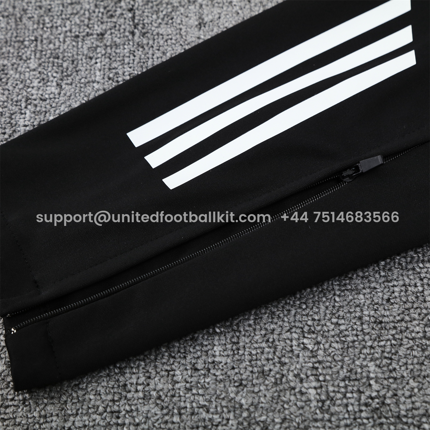 Unitedfootballkit.com | Arsenal 24-25 Pre-Match Training Hoodie Set - White Top and Black Pants -Customize Name, Number and Patch | Worldwide Shipping