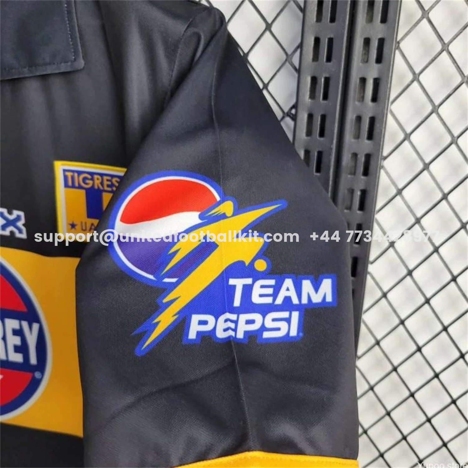 Unitedfootballkit.com | Retro Tigres UANL 2003-04 Away Jersey -Customize Name, Number and Patch | Worldwide Shipping