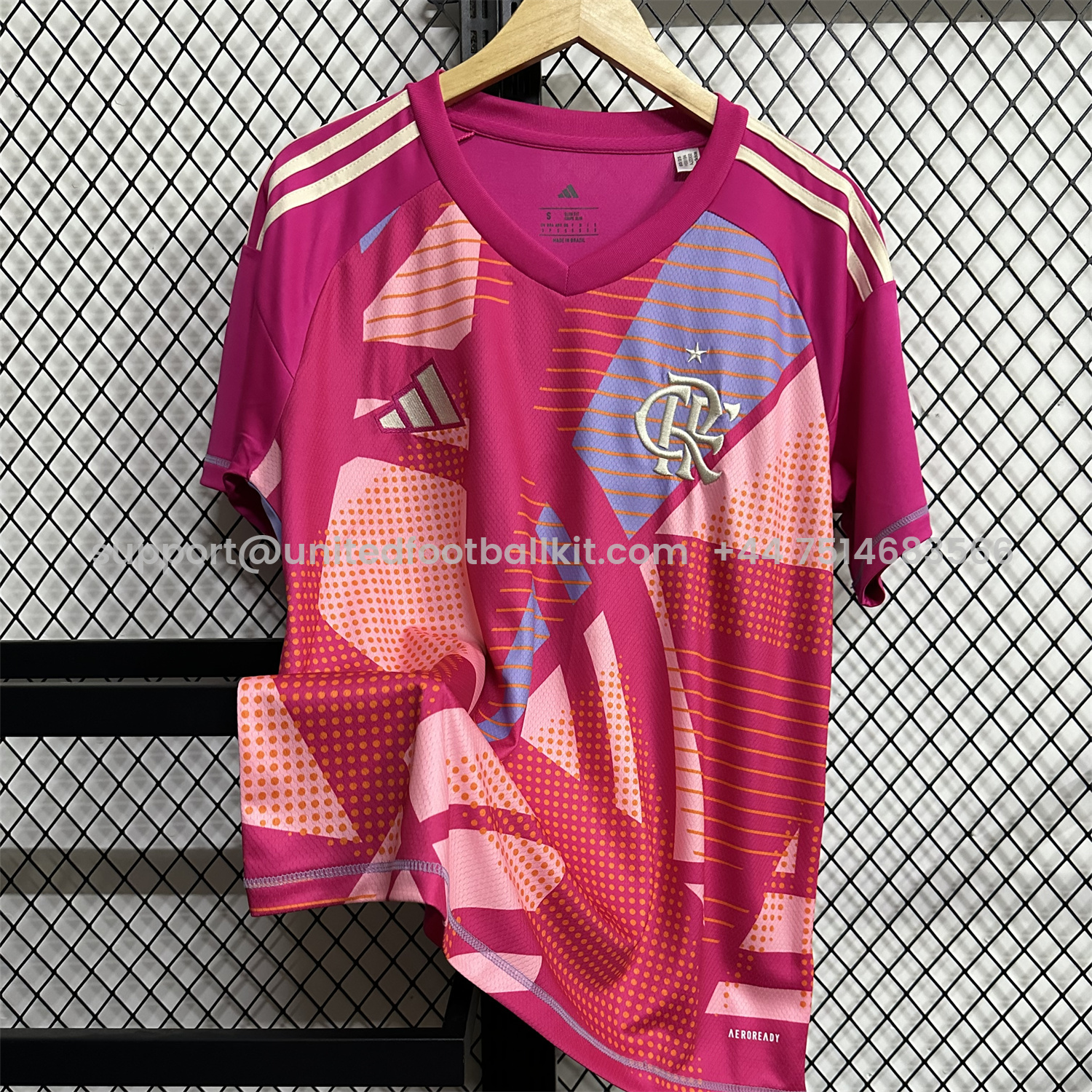 Unitedfootballkit.com | Flamengo 25-26 Pink Goalkeeper Jersey - Fans Version -Customize Name, Number and Patch | Worldwide Shipping