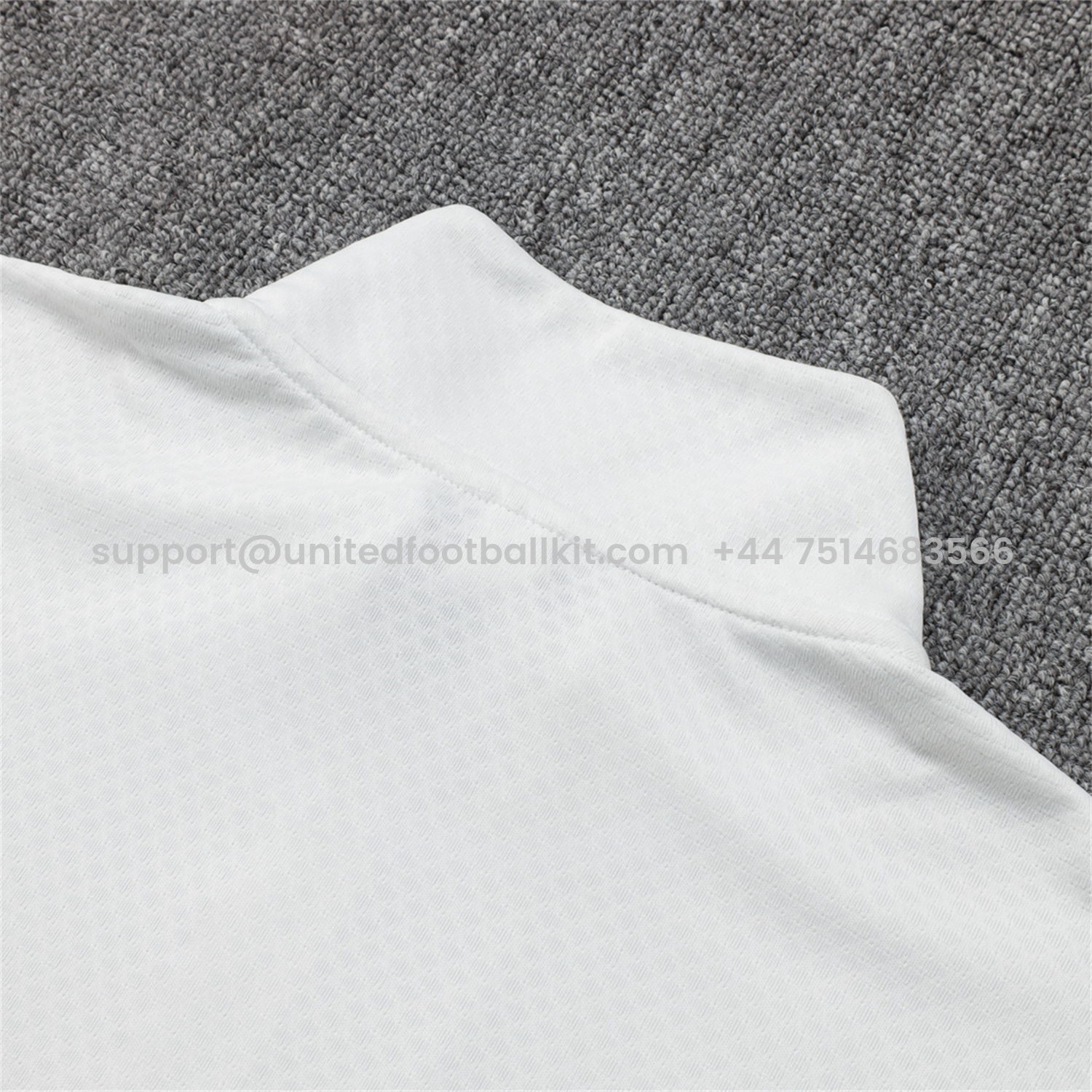 Unitedfootballkit.com | Portugal 25-26 Long Sleeve Training Set - Off White Top and Deep Blue Pants -Customize Name, Number and Patch | Worldwide Shipping