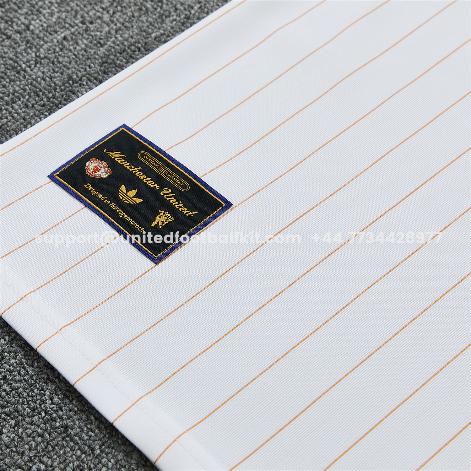 Unitedfootballkit.com | Manchester United 25-26 Retro Style Short-Sleeve Training Set - White With Thin Black Stripes Top & Pants -Customize Name, Number and Patch | Worldwide Shipping