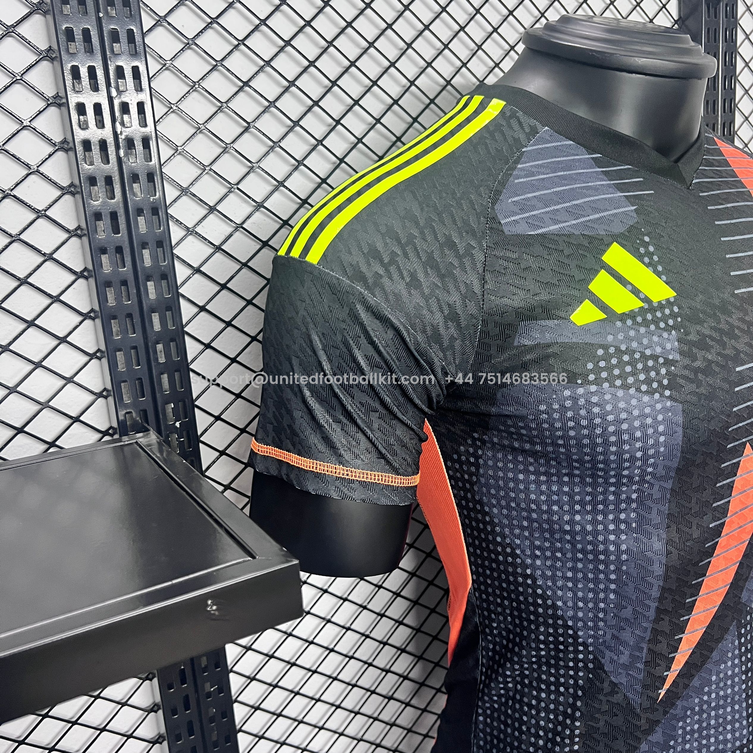 Unitedfootballkit.com | Mexico 2024 Black Goalkeeper Jersey - Player Version -Customize Name, Number and Patch | Worldwide Shipping