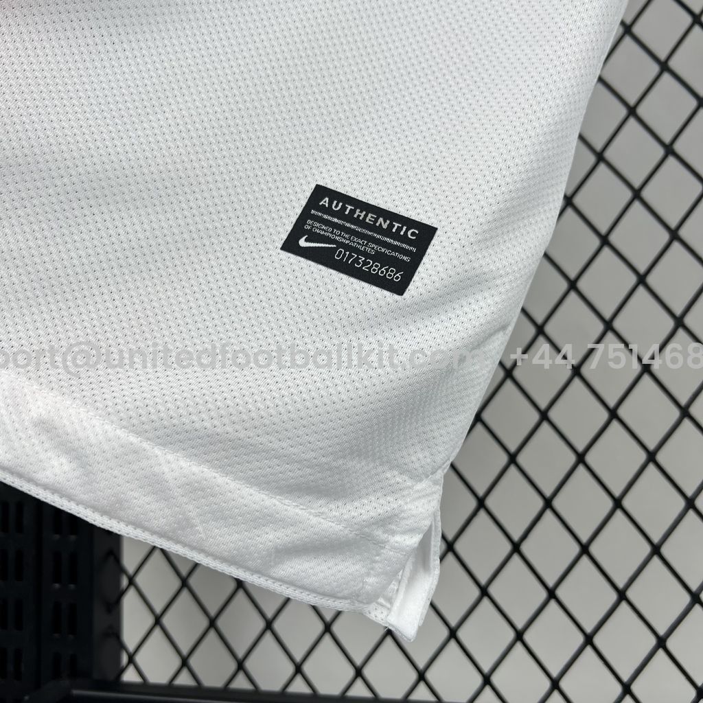 Unitedfootballkit.com | Retro Juventus 2010-11 Away Jersey -Customize Name, Number and Patch | Worldwide Shipping