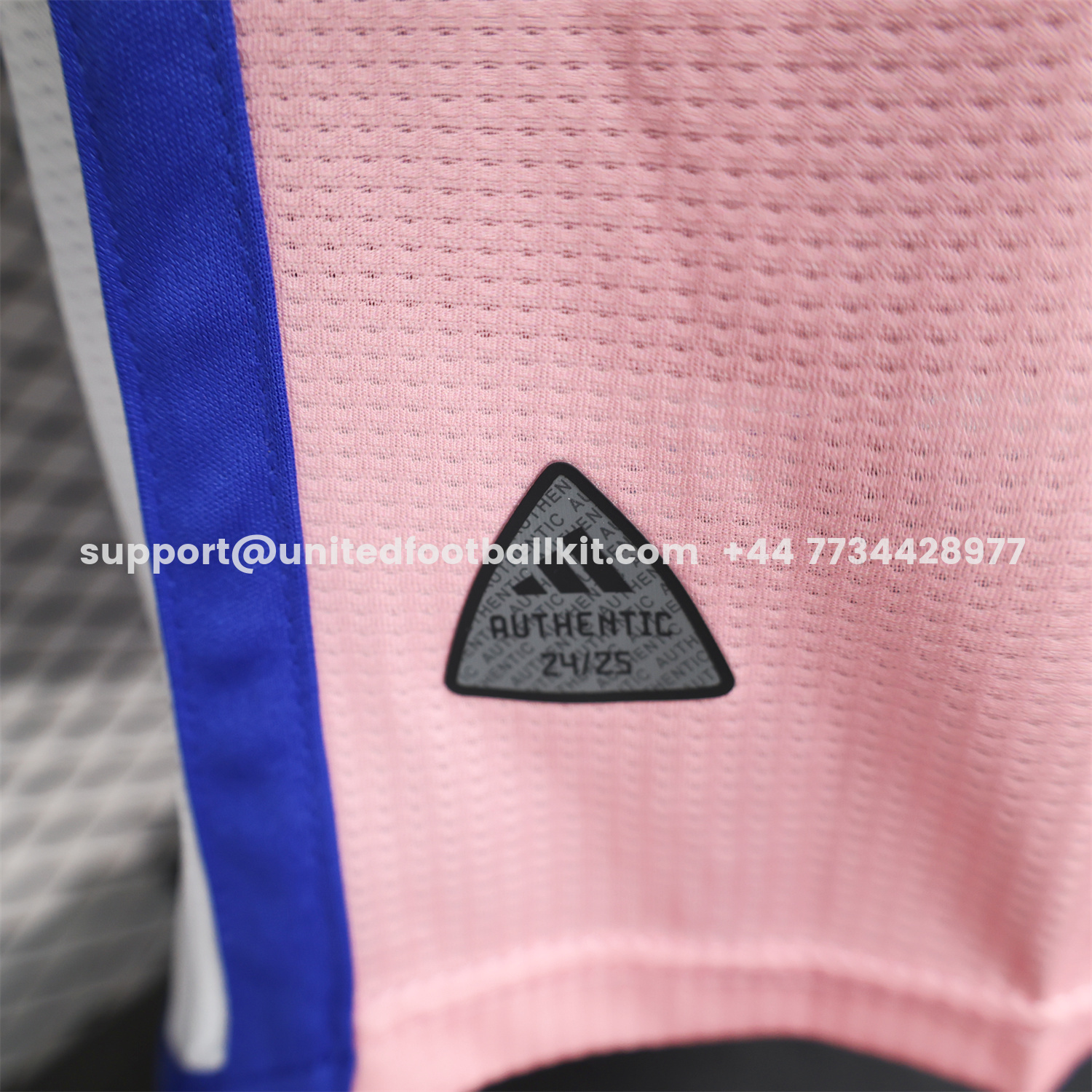 Unitedfootballkit.com | Algeria 25-26 Pink Mountains Silhouette White Jersey - Player Version -Customize Name, Number and Patch | Worldwide Shipping