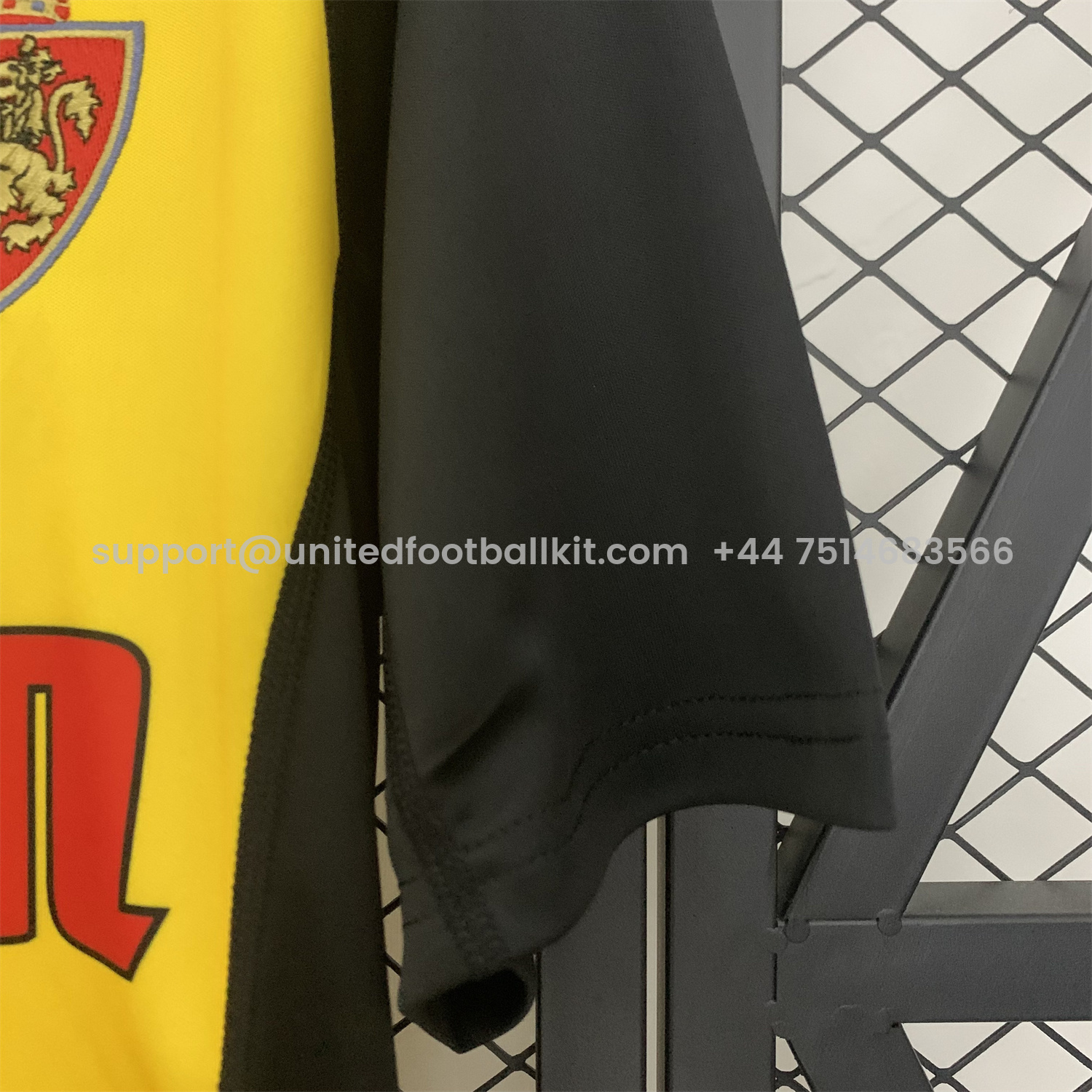 Unitedfootballkit.com | Retro Real Zaragoza 2001-02 Away Jersey -Customize Name, Number and Patch | Worldwide Shipping