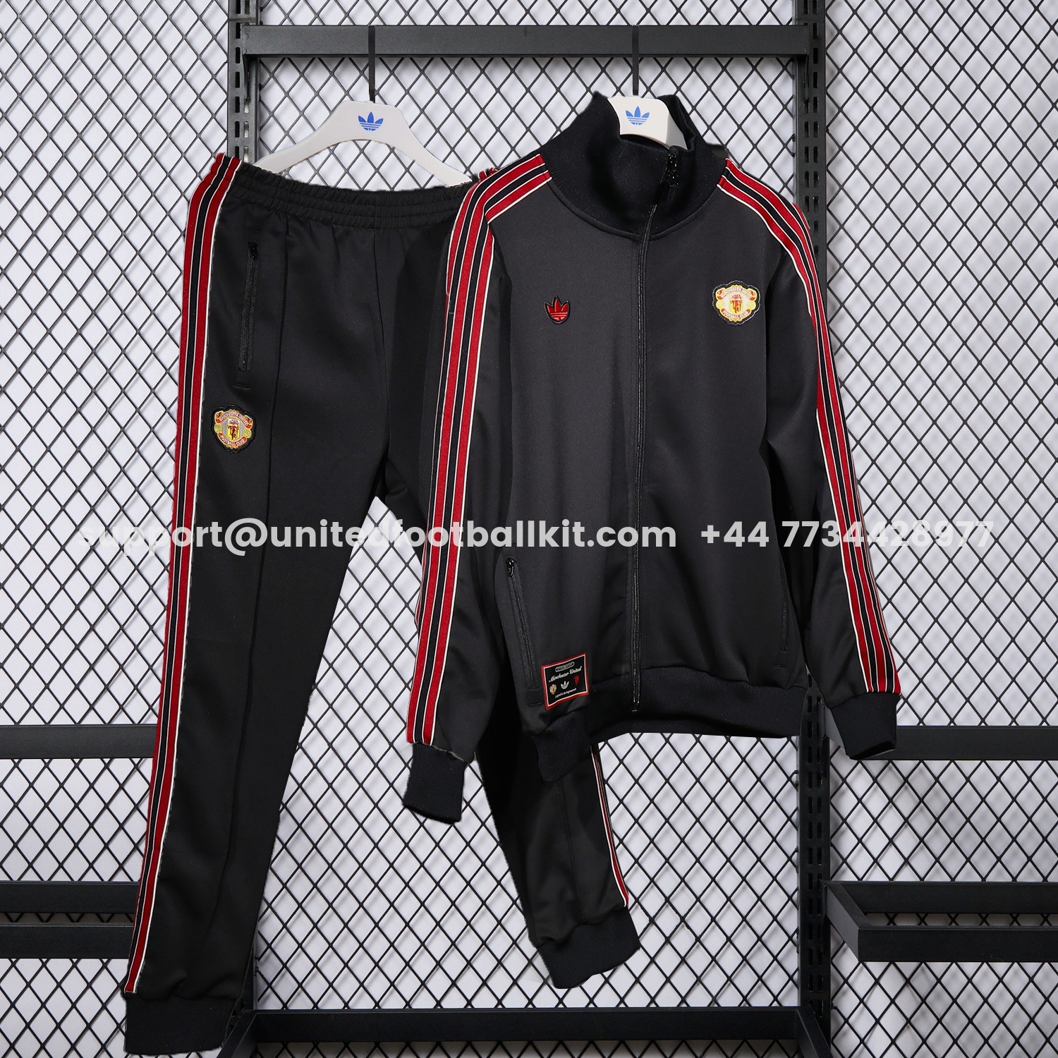 Unitedfootballkit.com | Manchester United 25-26 Red Lines Training Set - Black Top and Black Pants -Customize Name, Number and Patch | Worldwide Shipping