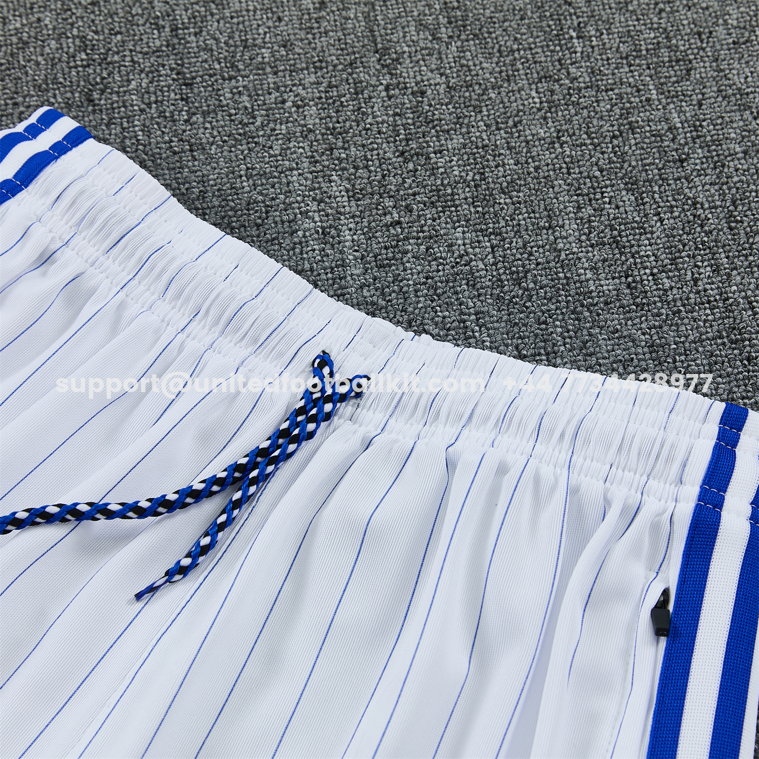 Unitedfootballkit.com | C.H.E.L.S.E.A 25-26 Retro Style Short-Sleeve Training Set - Blue Top & White Pants -Customize Name, Number and Patch | Worldwide Shipping