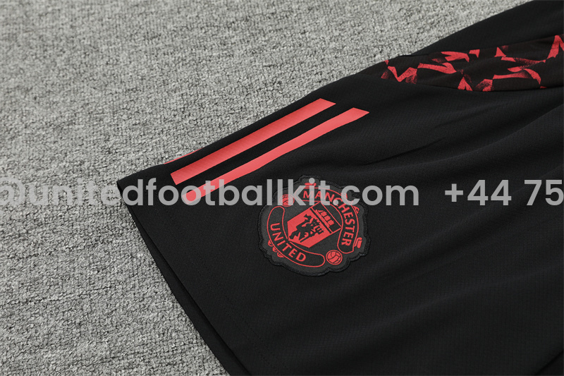 Unitedfootballkit.com | Manchester United 24-25 Short-Sleeve Training Set - Black Red Camouflage -Customize Name, Number and Patch | Worldwide Shipping