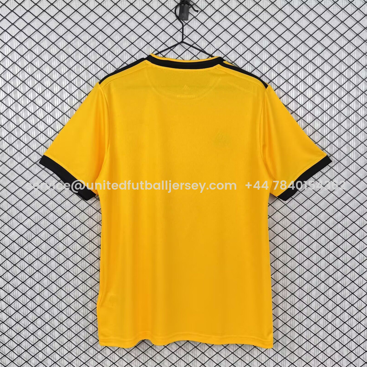 foot-Retro Wolverhampton Wanderers Wolves 2018-19 Home Jersey