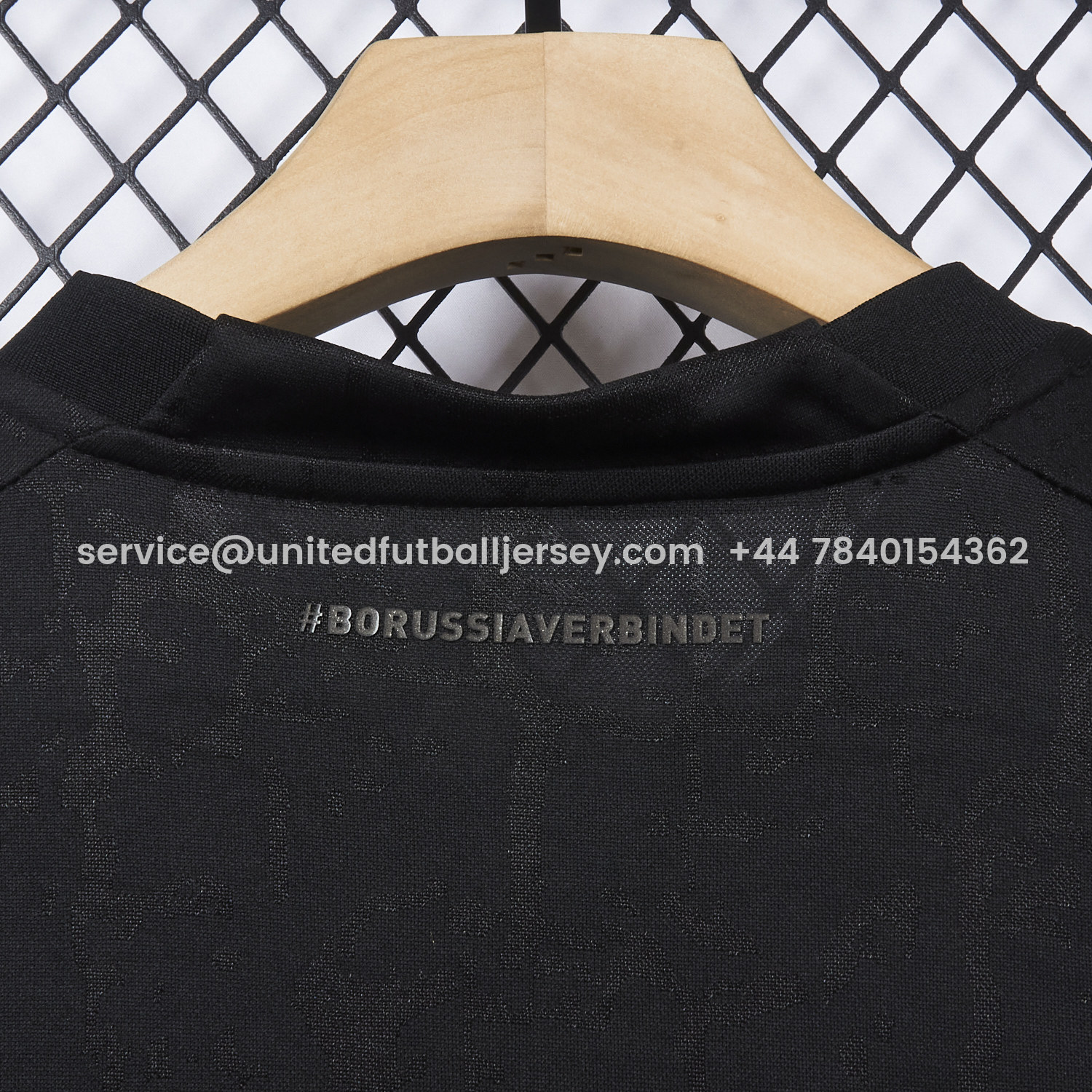 foot-Retro Dortmund 2022-23 Black Special Edition Jersey