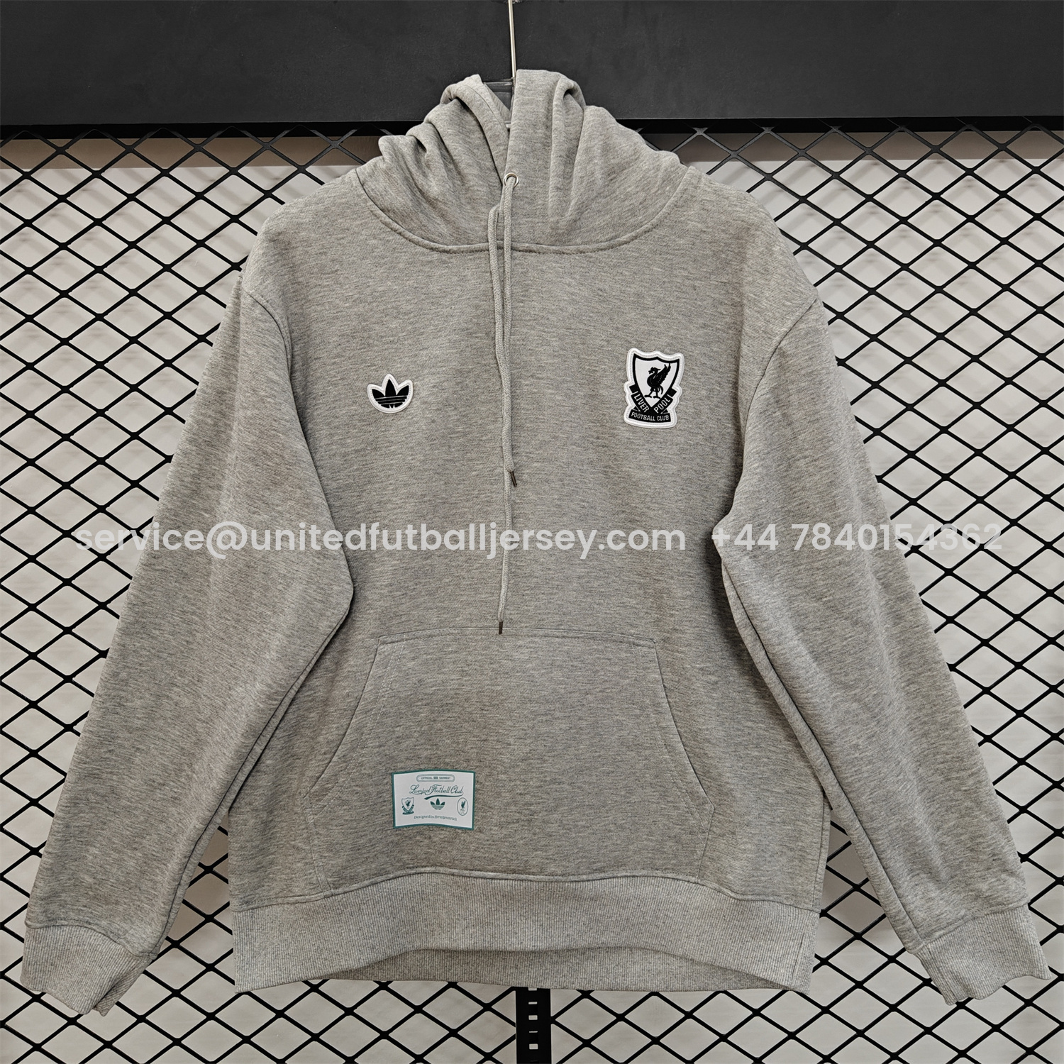foot-Liver.pool 25-26 Originals Terrace Icon White Team Logo Unisex Pullover Hoodie