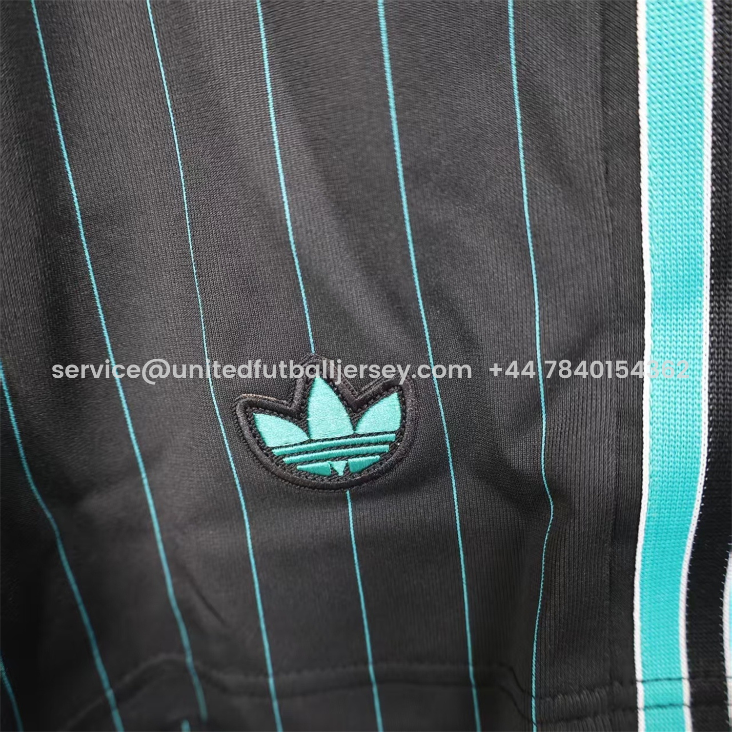 foot-Liver.pool 25-26 Trefoil Black Travel Shorts - Player Version