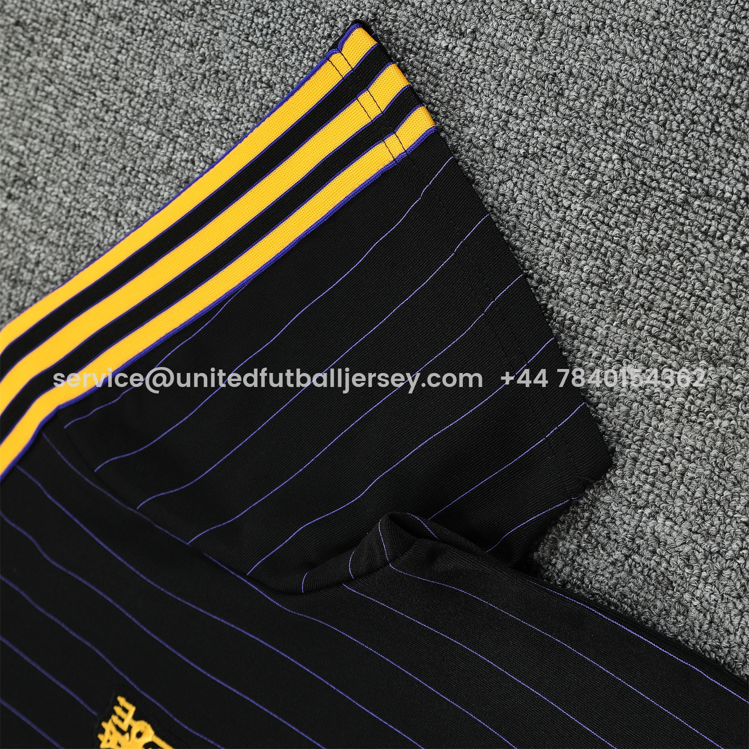 foot-Manchester United 25-26 Short-Sleeve Training Set - Black Top & Black Shorts