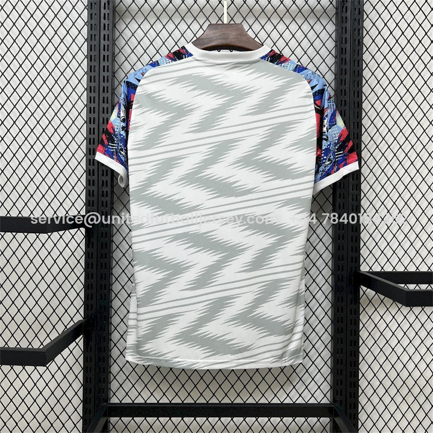 foot-Real Madrid 25-26 Grey And White Pre-Match Training Jersey - Fans Version