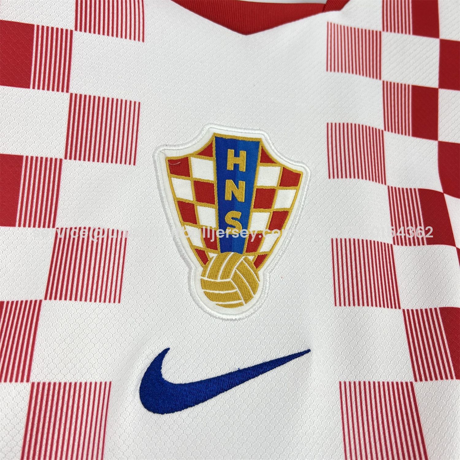 foot-Croatia 2026 Home White And Red Jersey - Fans Version
