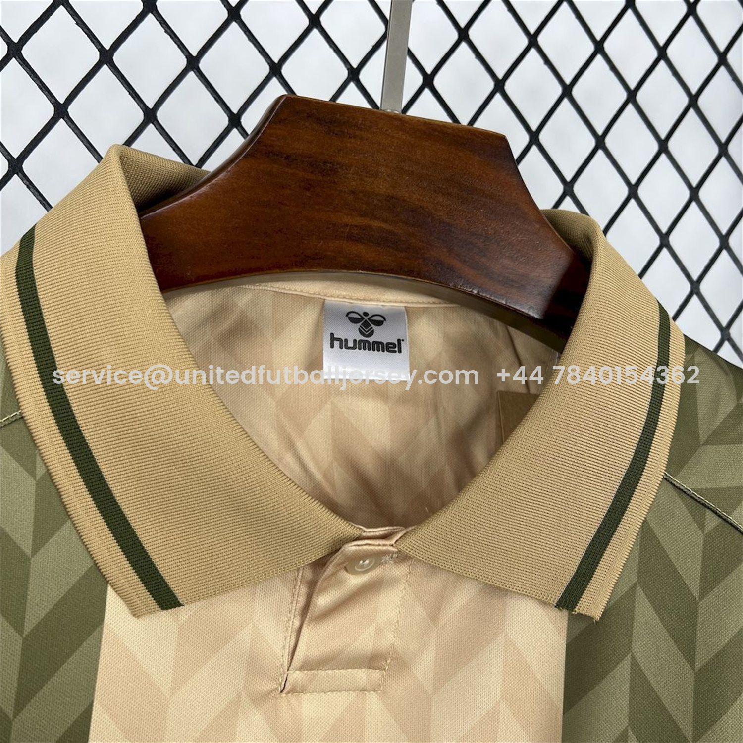 foot-Real Betis 25-26 Khaki Training Jersey - Fans Version