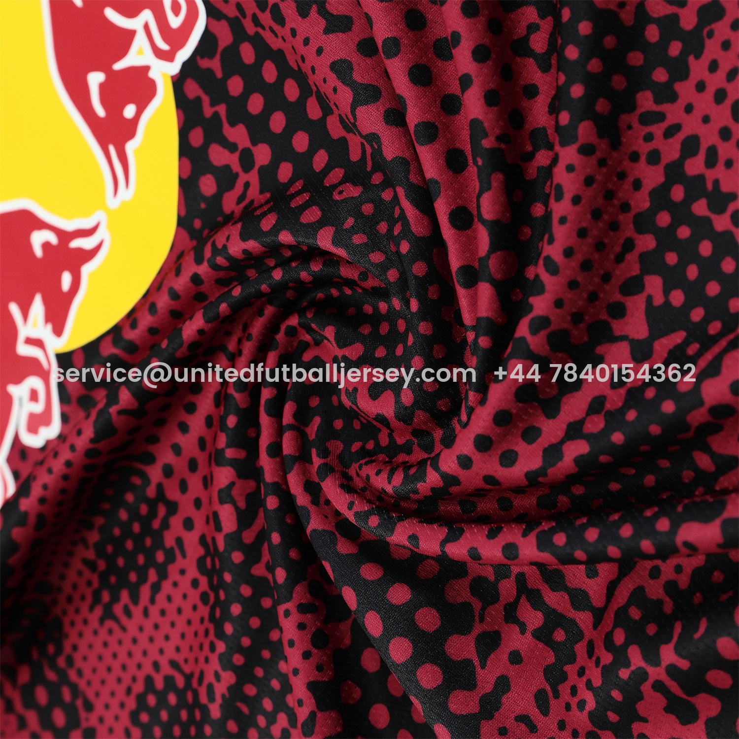 foot-RB Leipzig 25-26 Short-Sleeve Training Set- Red Top & Black Shorts