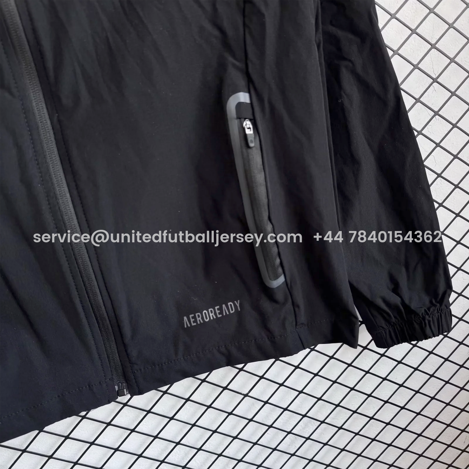 foot-Real Madrid 25-26 Black Logo Windbreaker Training Set - Black Top and Pants