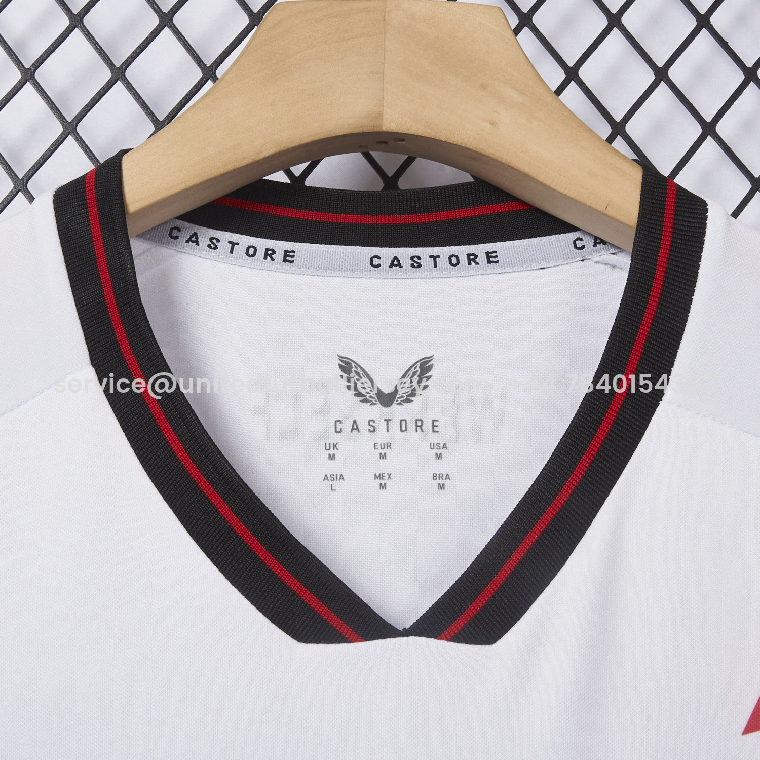 foot-Retro Bayer 04 Leverkusen 23-24 Away Jersey