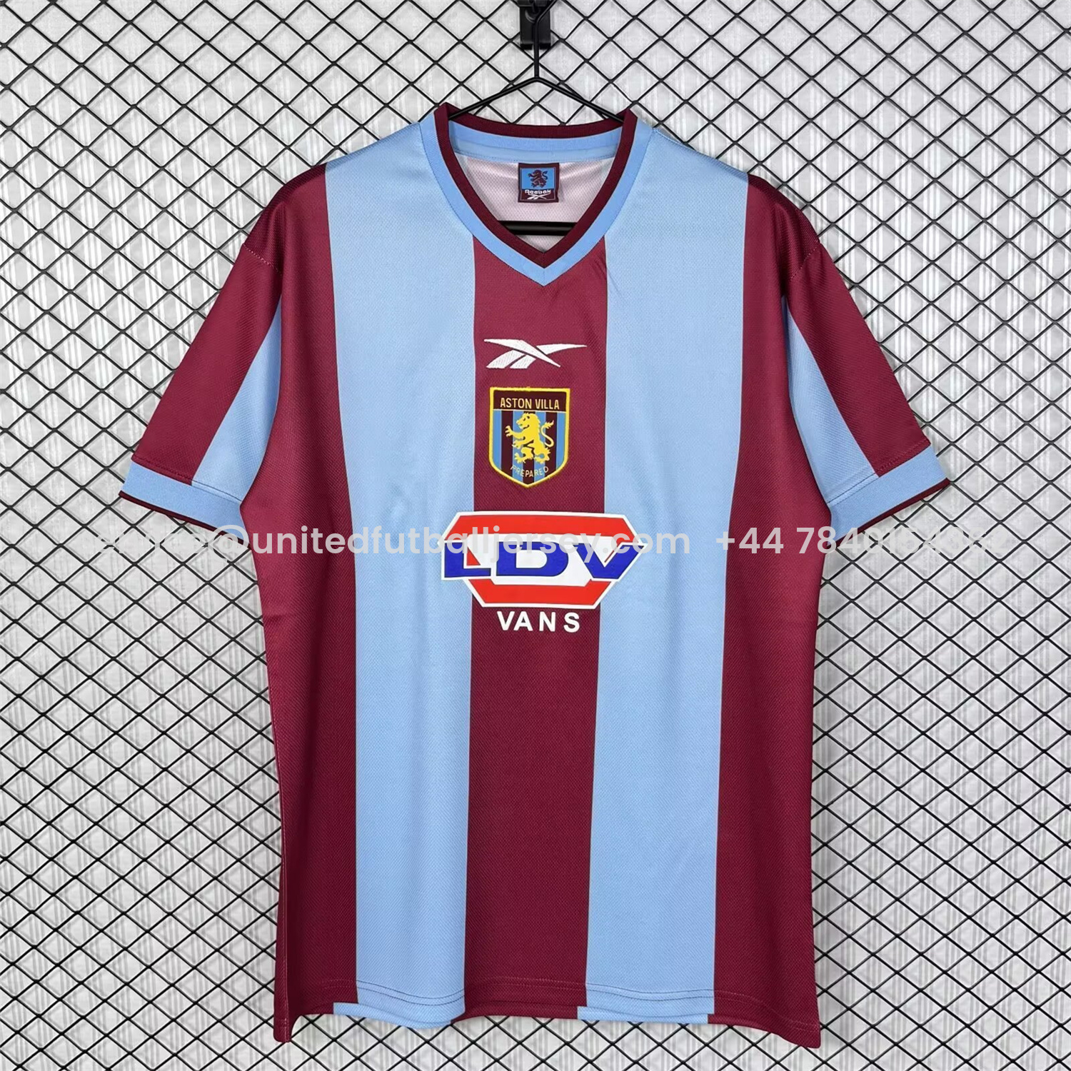 foot-Retro Aston Villa 1999-00 Home Jersey