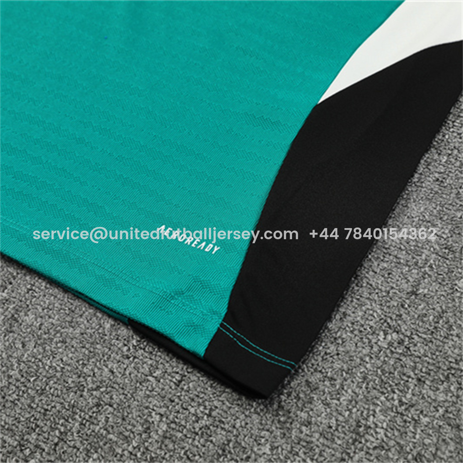 foot-Liver.pool 25-26 Long Sleeve Training Set - Player Version - Green Top and Black Pants