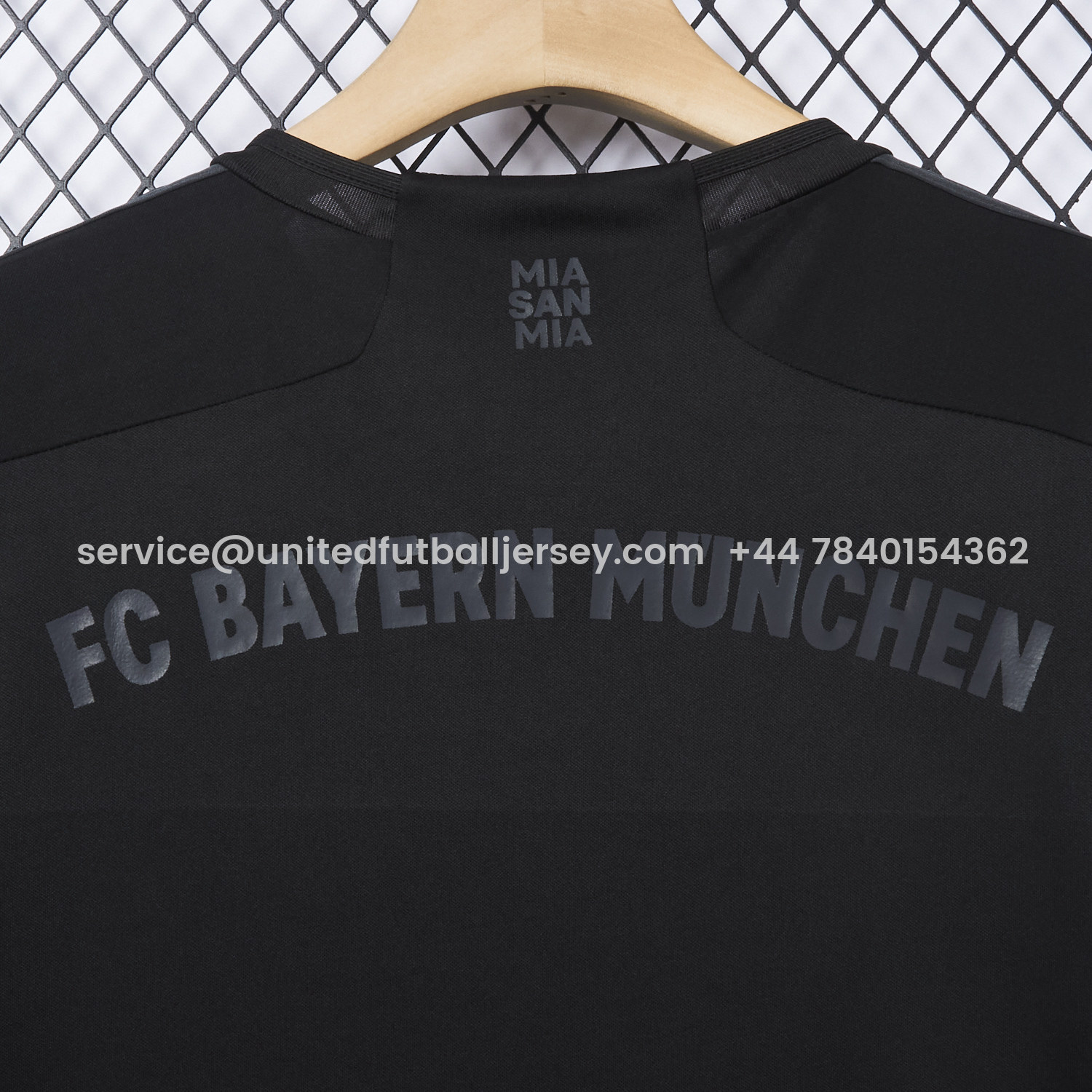 foot-Retro Bayern Munich 2023-24 Black Special Jersey