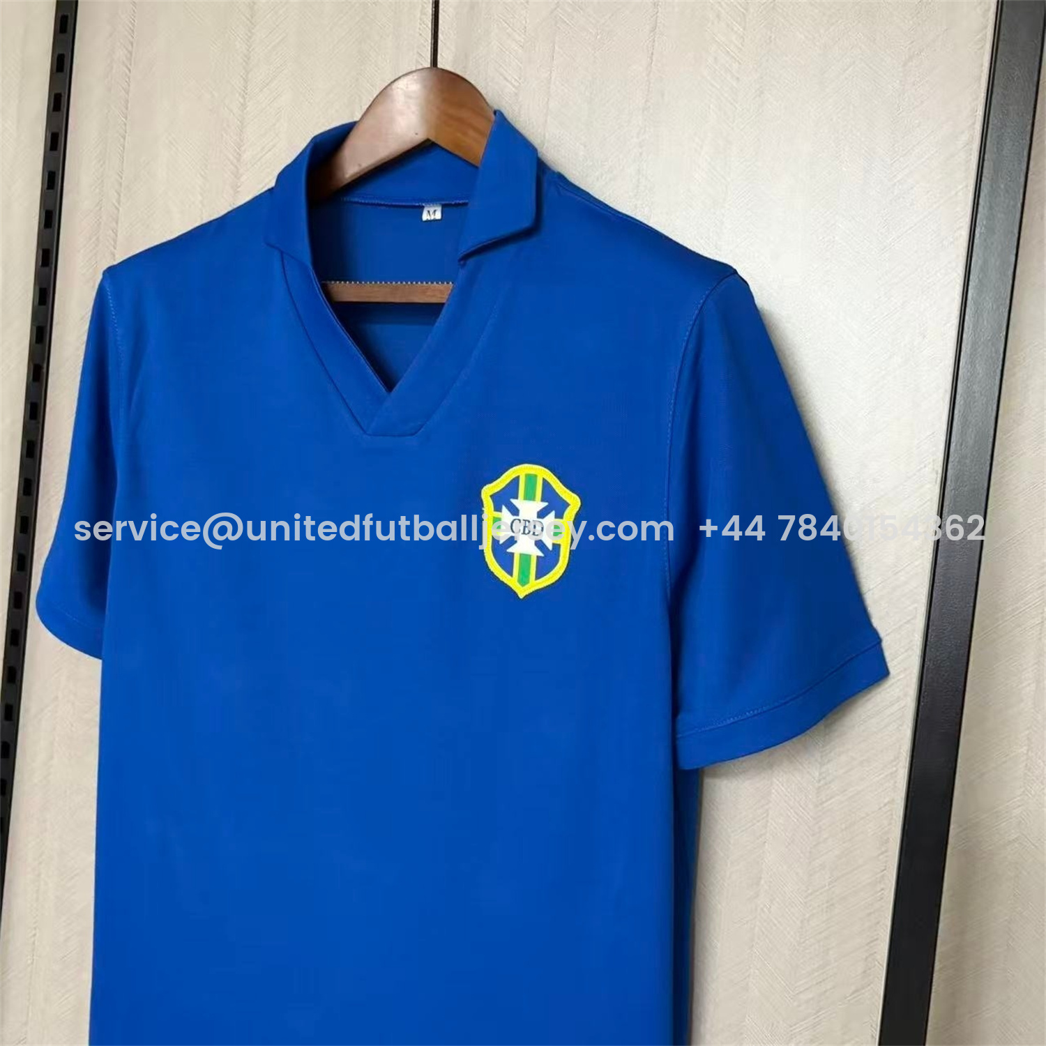 foot-Retro Brazil 1958 Away Jersey