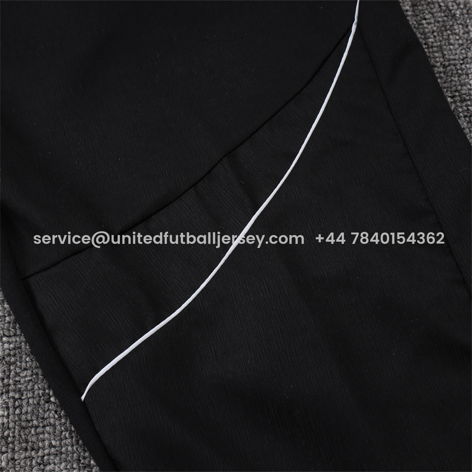 foot-Ajax 25-26 Windbreaker Training Set - Black Top and Pants