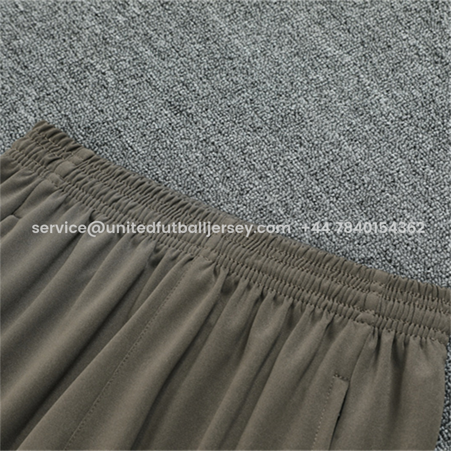 foot-Real Madrid 25-26 Long Sleeve Training Set - Player Version - Light Green Top and Khaki Pants