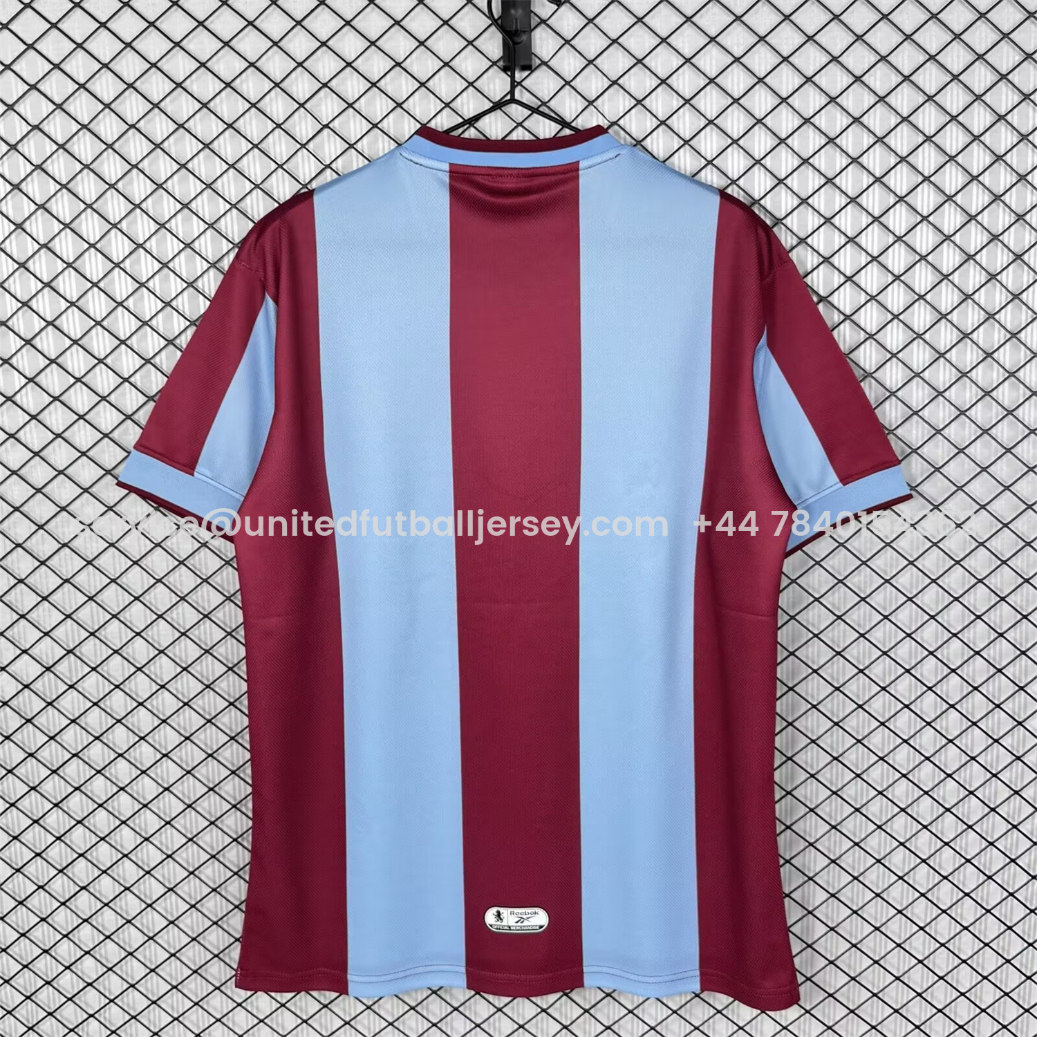 foot-Retro Aston Villa 1999-00 Home Jersey