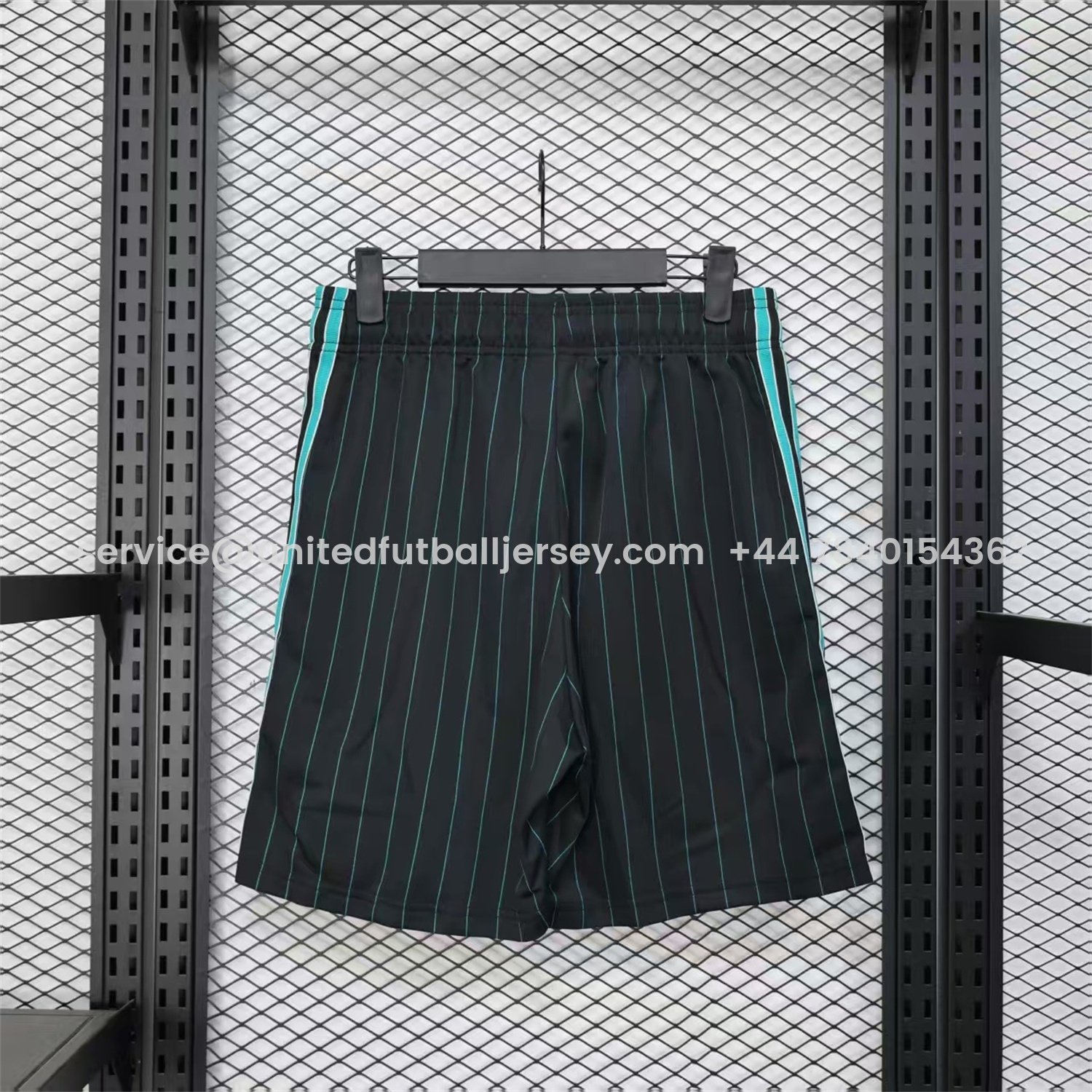 foot-Liver.pool 25-26 Trefoil Black Travel Shorts - Player Version