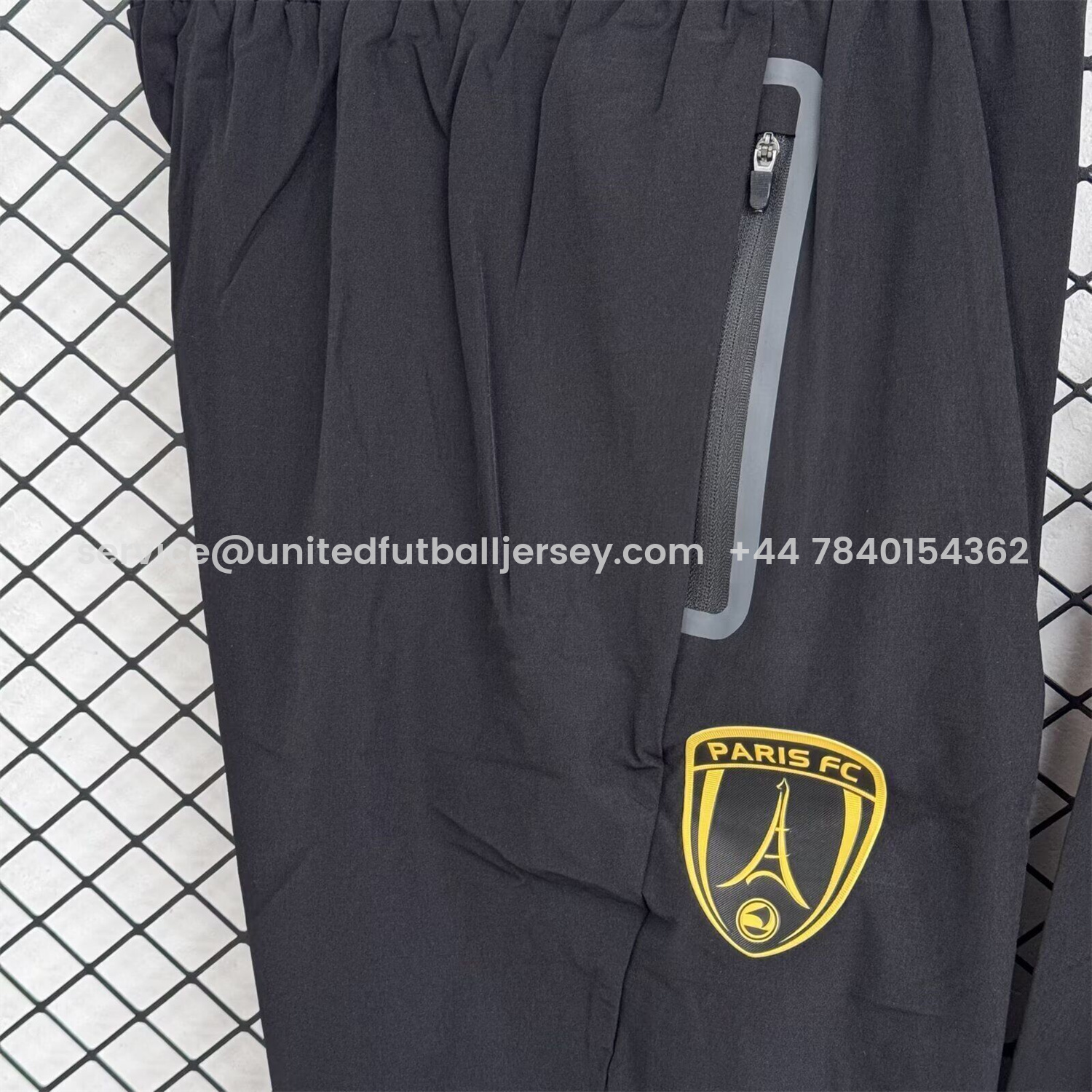 foot-Paris FC 25-26 Windbreaker Training Set - Black Yellow Top and Pants