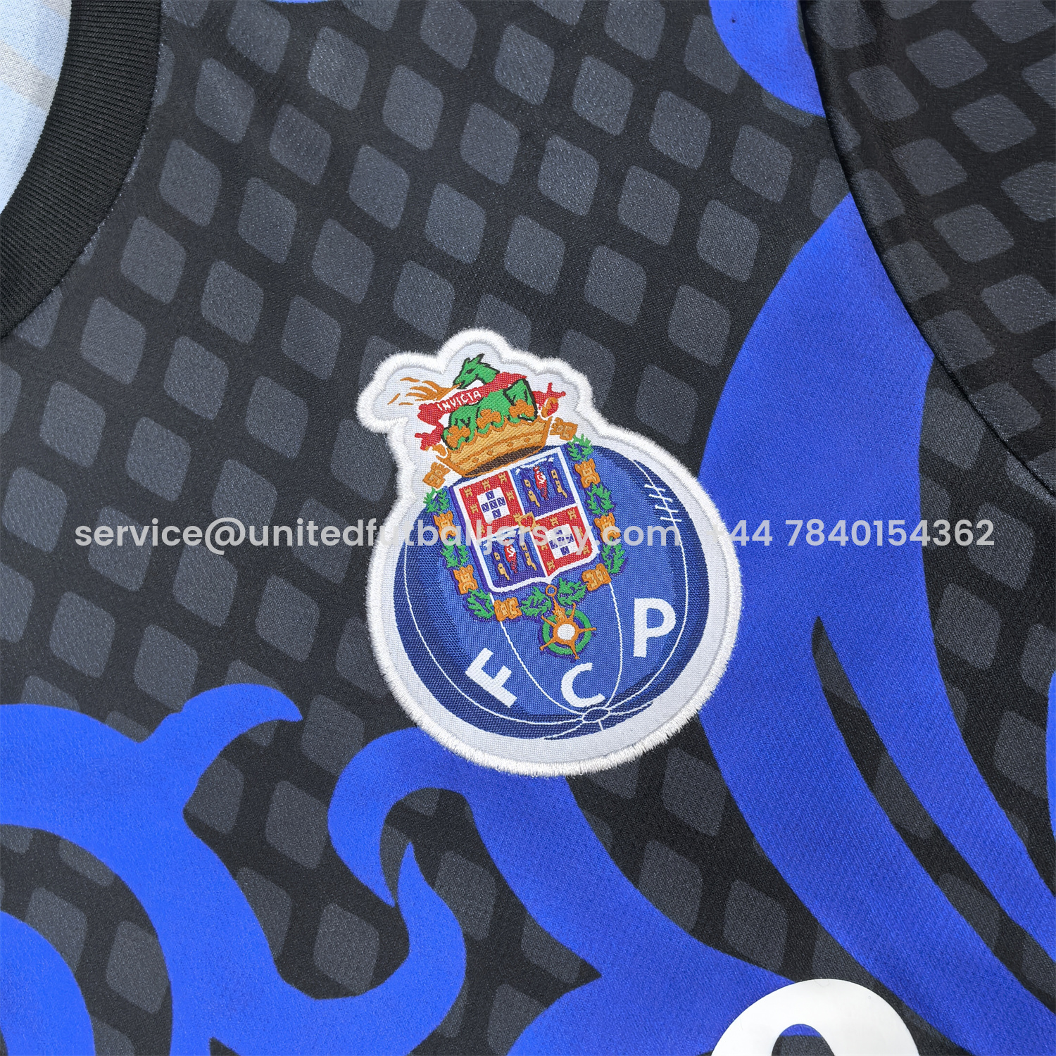 foot-Porto 25-26 Grey Dragon Blue And Black Jersey - Fans Version