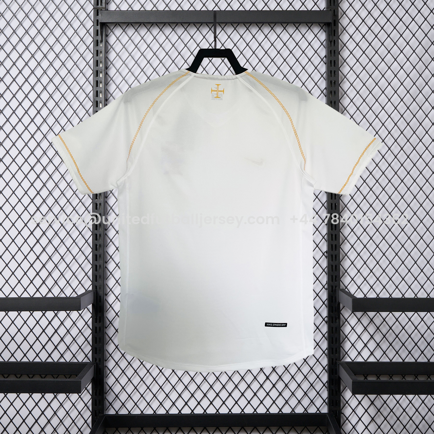 foot-Retro Portugal 2006 Away Jersey