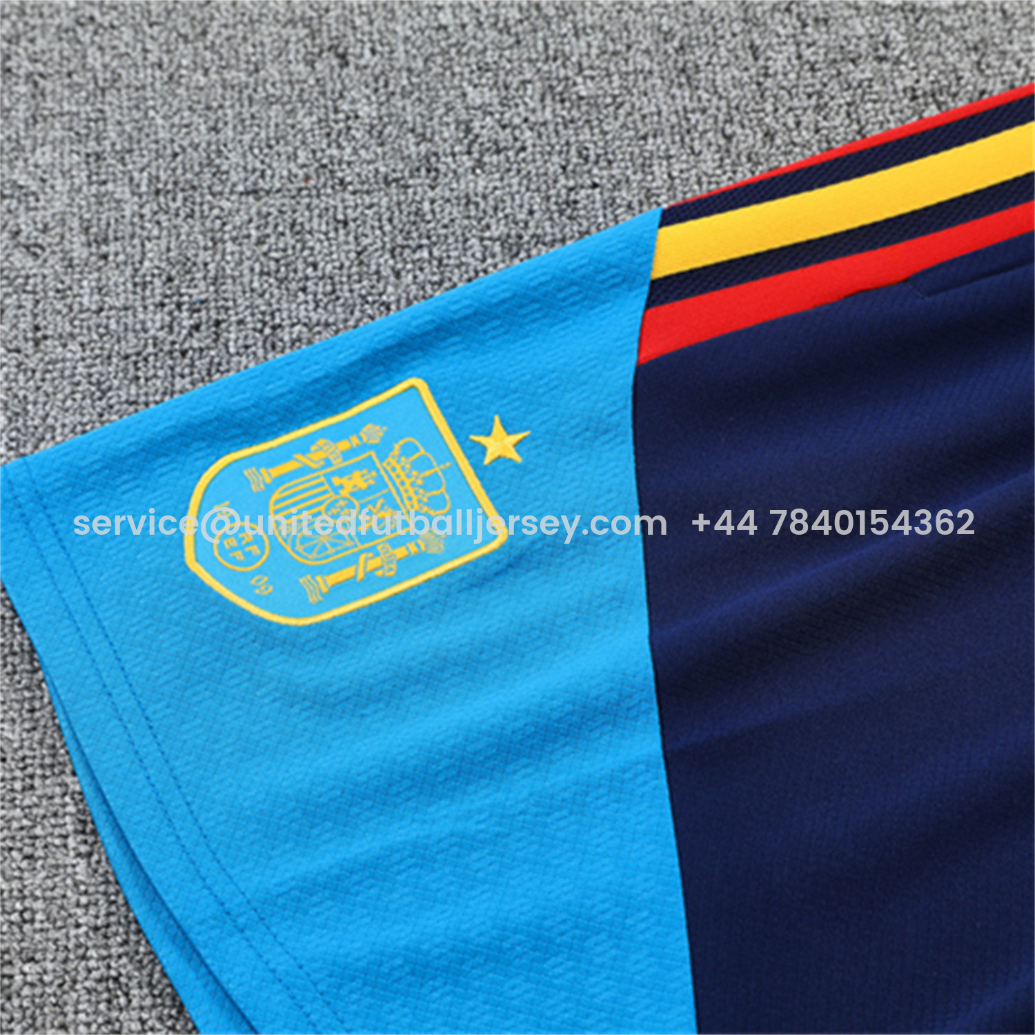 foot-Spain 2026 Short-Sleeve Training Set - Royal Blue Top & Shorts