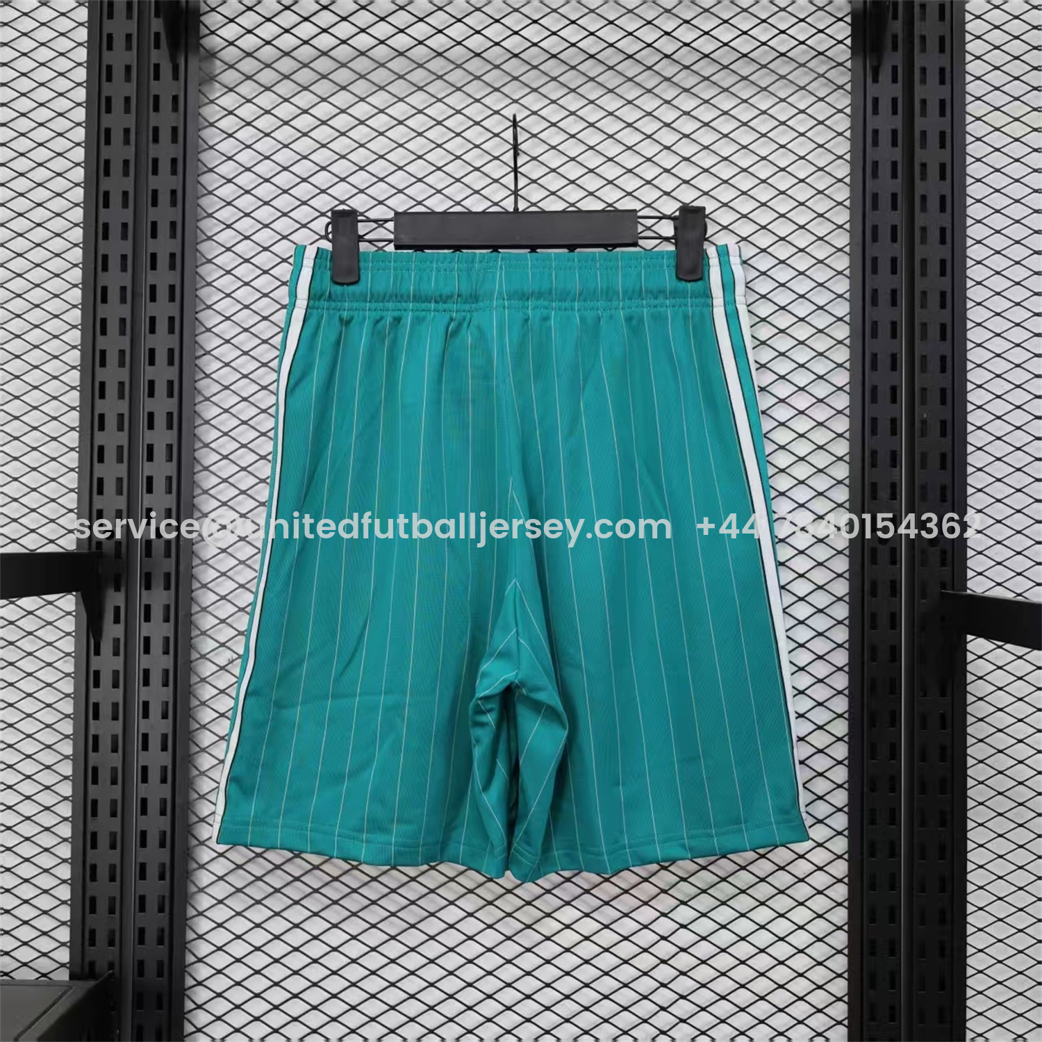 foot-Liver.pool 25-26 Trefoil Cyan Travel Shorts - Player Version