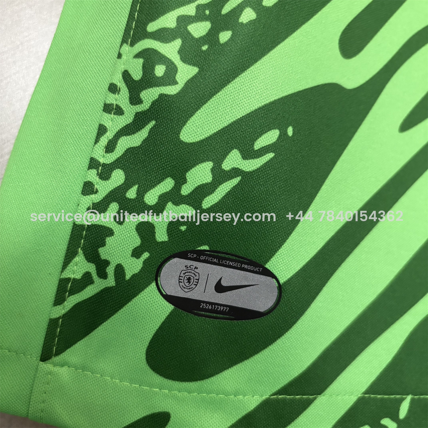 foot-Sporting CP 25-26 Green Goalkeeper Jersey - Fans Version