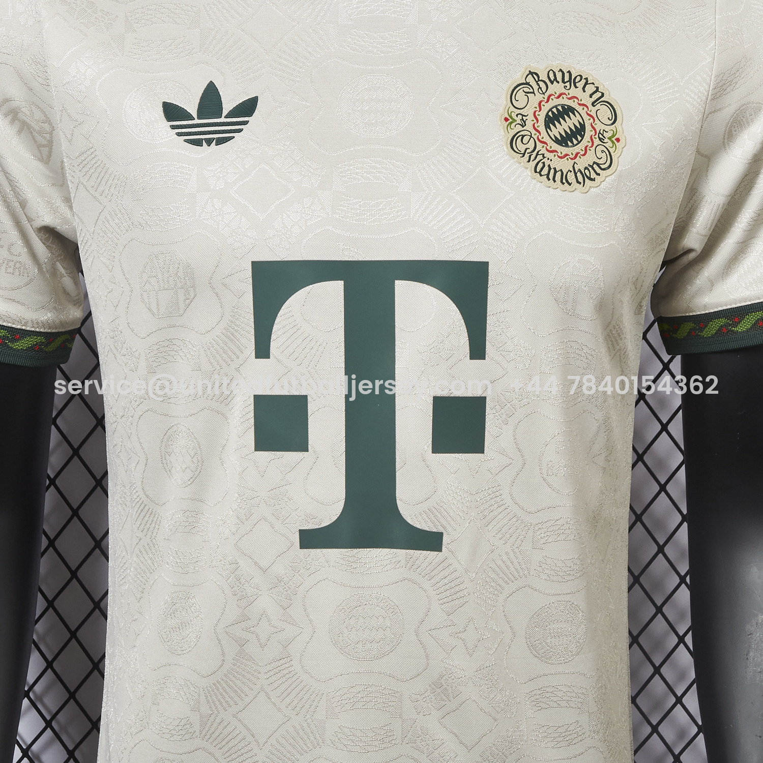 foot-Bayern Munich 25-26 Oktoberfest Jersey - Player Version