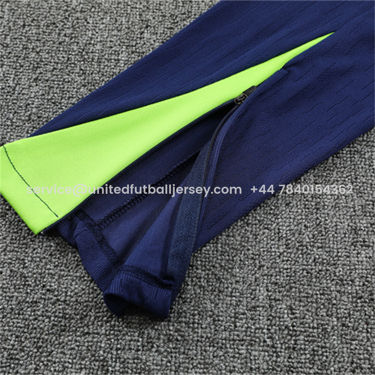 foot-Brazil 25-26 Kids Long Sleeve Training Set - Colorful Camouflage Top & Royal Blue Pants