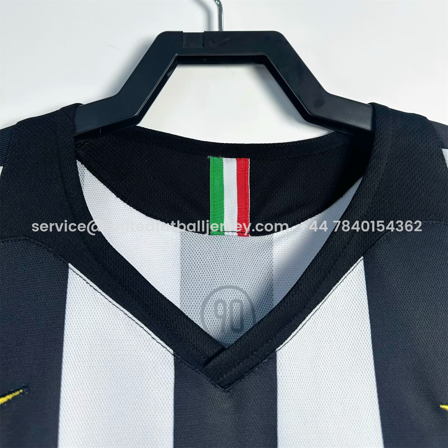 foot-Retro Juventus 2005-06 Home Jersey