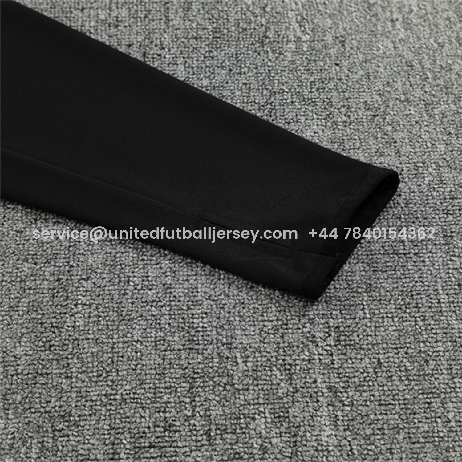 foot-Liver.pool 25-26 Long Sleeve Training Set - Player Version - Black Top & Black Pants