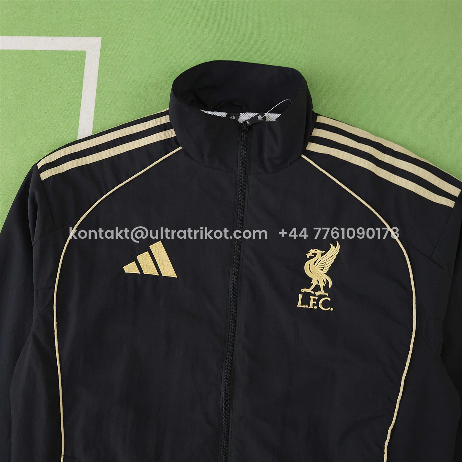 UltraTrikot-Liver.pool 25-26 Throwback Windbreaker Jacket - Black